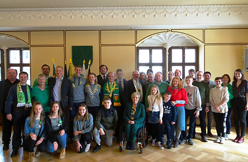 Die Delegation aus Letterkenny mit Rudolstädter Freunden zum Empfang im Ratssaal. Foto: Frank M. Wagner