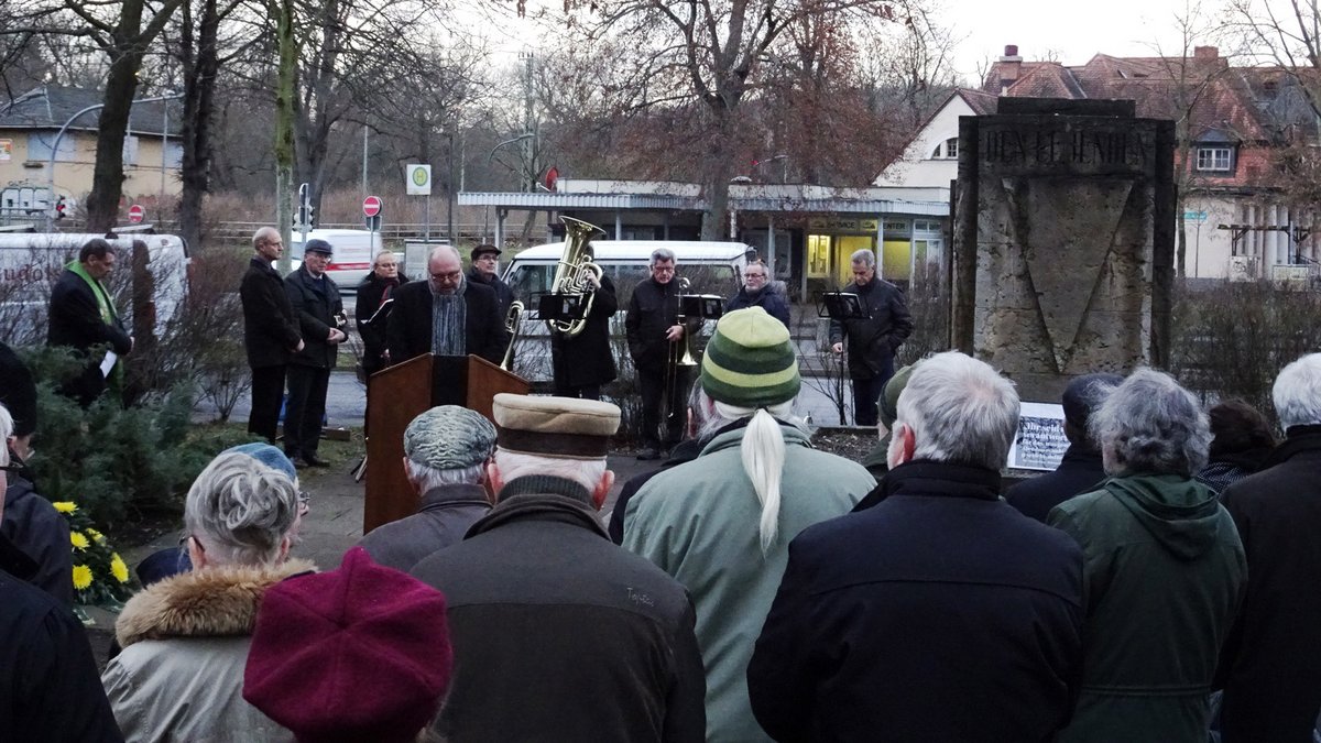 Gedenkveranstaltung am Mahnmal der OdF. Foto: Frank M. Wagner