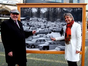 Rudolstadts Bürgermeister Jörg Reichl und Bayreuths Oberbürgermeisterin Brigitte Merk-Erbe zur Eröffnung der Fotoausstellung. Foto: Rainer Sack