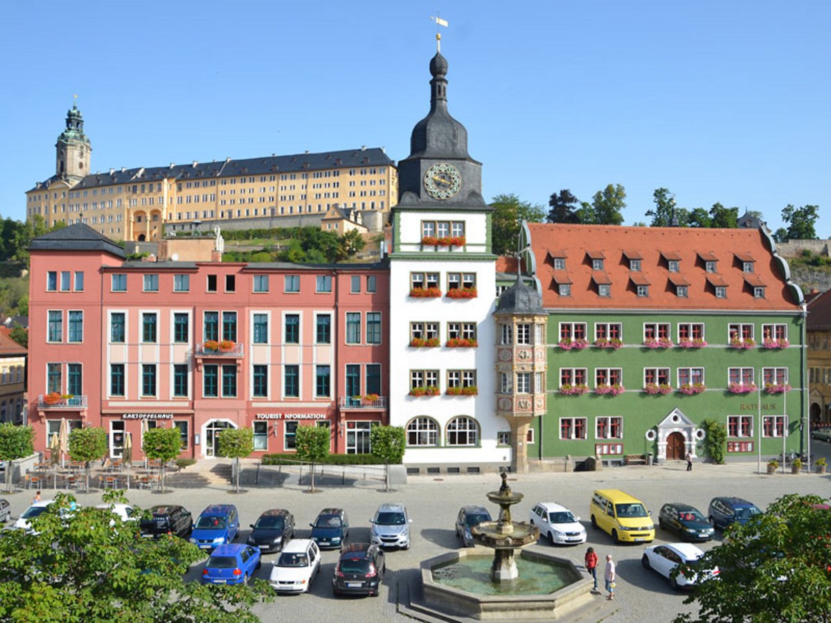 Der Bürgerservice befindet sich im Rathaus am Marktplatz.