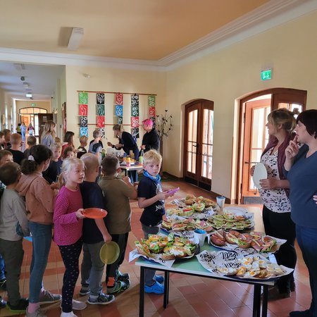 Eröffnung des Buffets