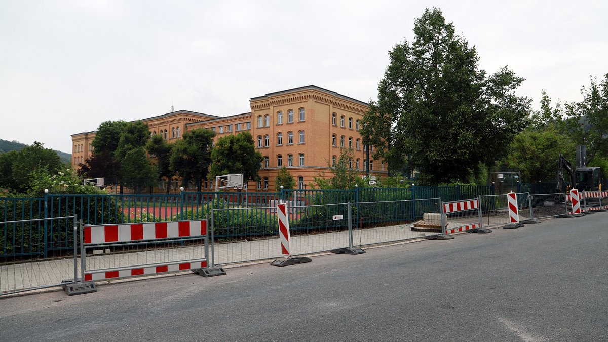 Die Sigismundstraße führt unmittelbar an der Regelschule Friedrich Schiller entlang. Foto: Tom Demuth